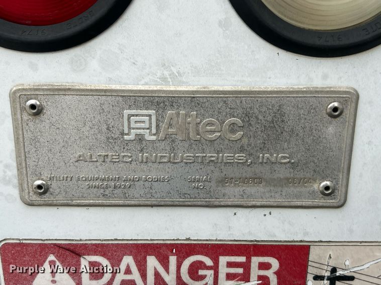 image for item EK2936 2004 Ford F450 Super Duty XL bucket truck