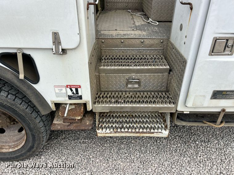 image for item EK2937 2009 Ford F550 Super Duty XL bucket truck