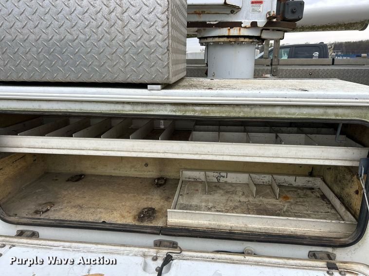 image for item EK2937 2009 Ford F550 Super Duty XL bucket truck