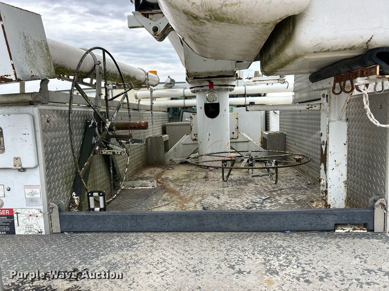 image for item EK2937 2009 Ford F550 Super Duty XL bucket truck