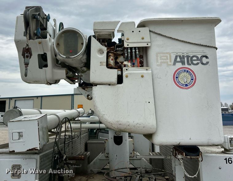 image for item EK2937 2009 Ford F550 Super Duty XL bucket truck