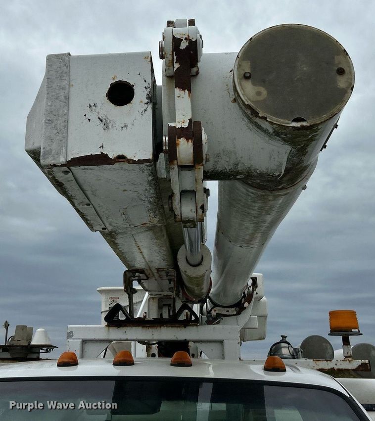 image for item EK2937 2009 Ford F550 Super Duty XL bucket truck