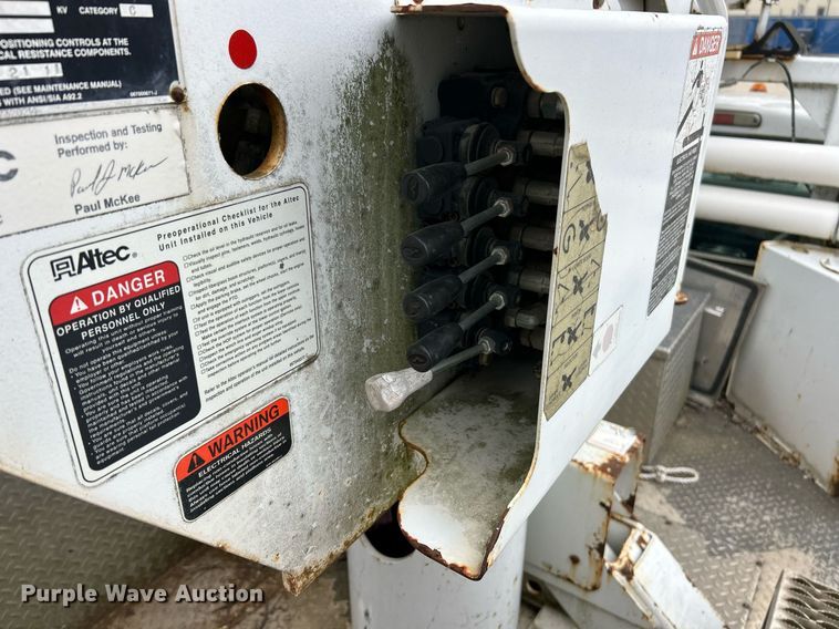 image for item EK2937 2009 Ford F550 Super Duty XL bucket truck