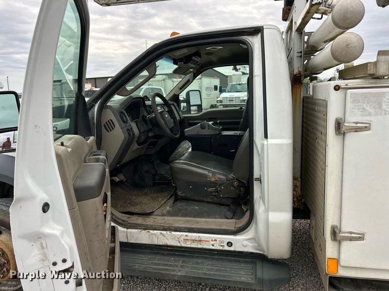image for item EK2937 2009 Ford F550 Super Duty XL bucket truck