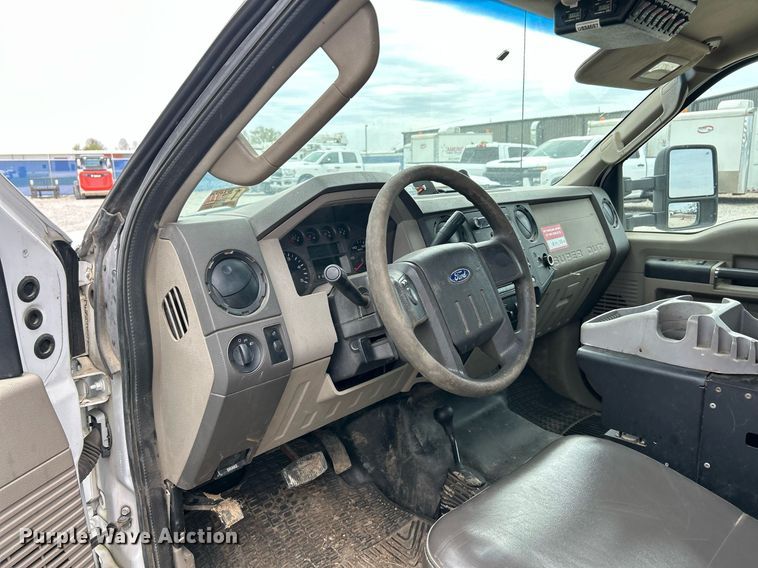 image for item EK2937 2009 Ford F550 Super Duty XL bucket truck