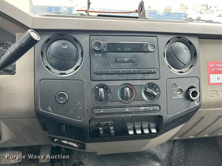 image for item EK2937 2009 Ford F550 Super Duty XL bucket truck