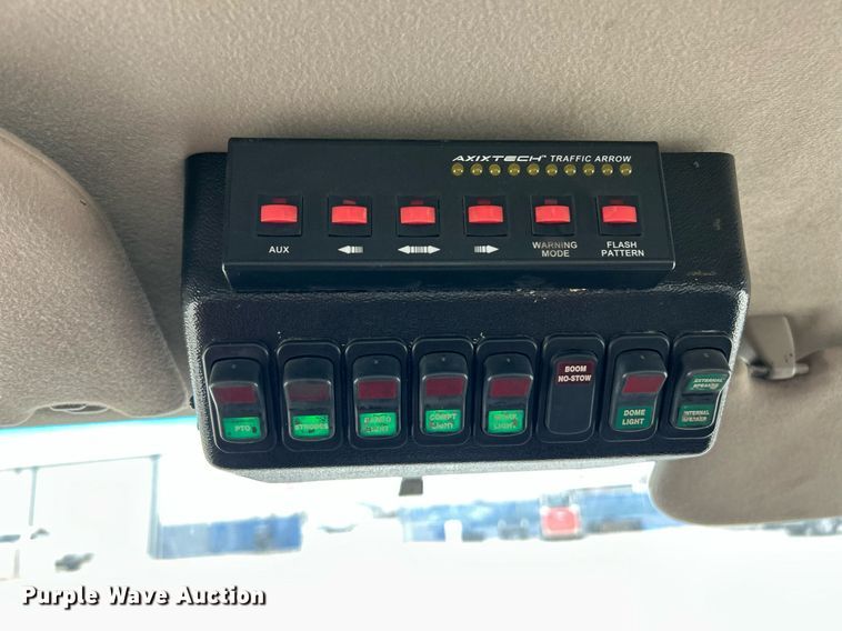 image for item EK2937 2009 Ford F550 Super Duty XL bucket truck