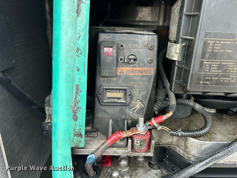 image for item EK2938 2006 GMC C5500 bucket truck