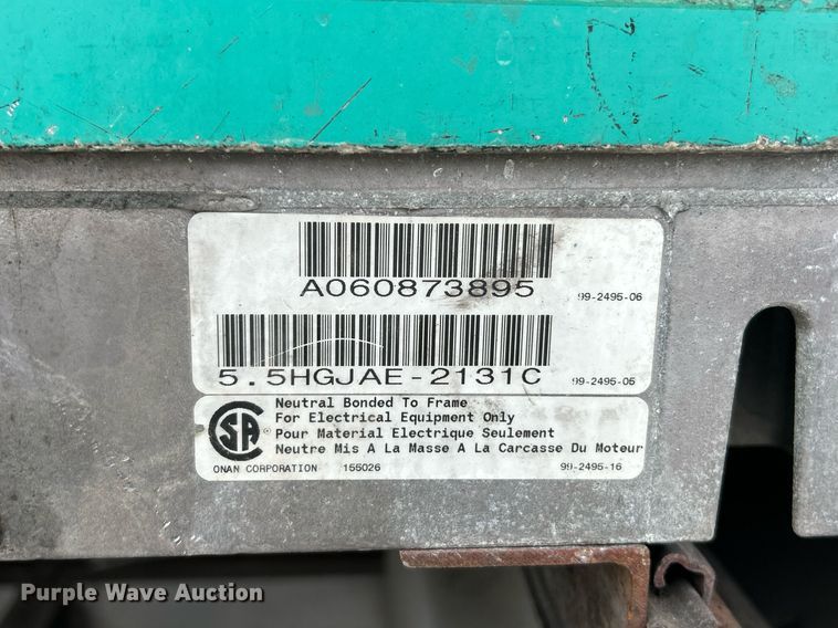 image for item EK2938 2006 GMC C5500 bucket truck