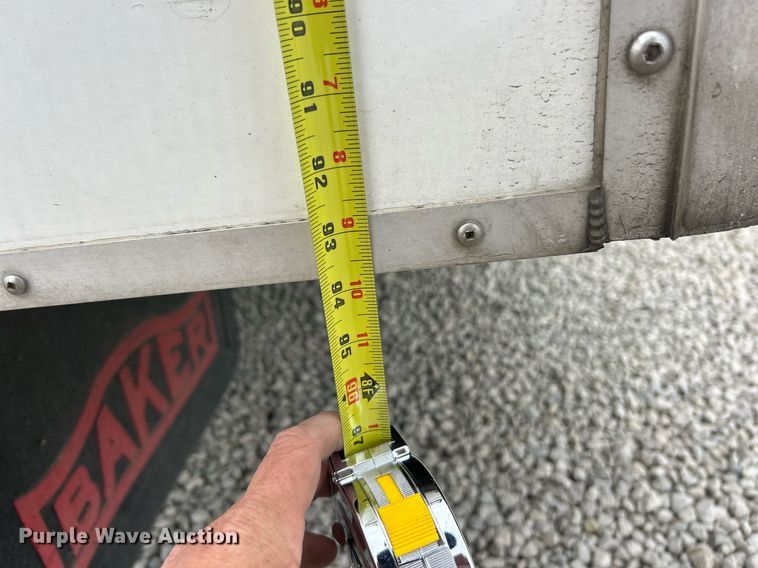 image for item EK2938 2006 GMC C5500 bucket truck