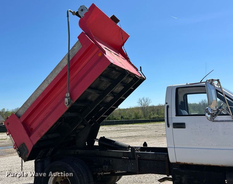 image for item EK2954 1999 GMC C6500 dump truck