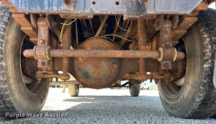 image for item EK2954 1999 GMC C6500 dump truck