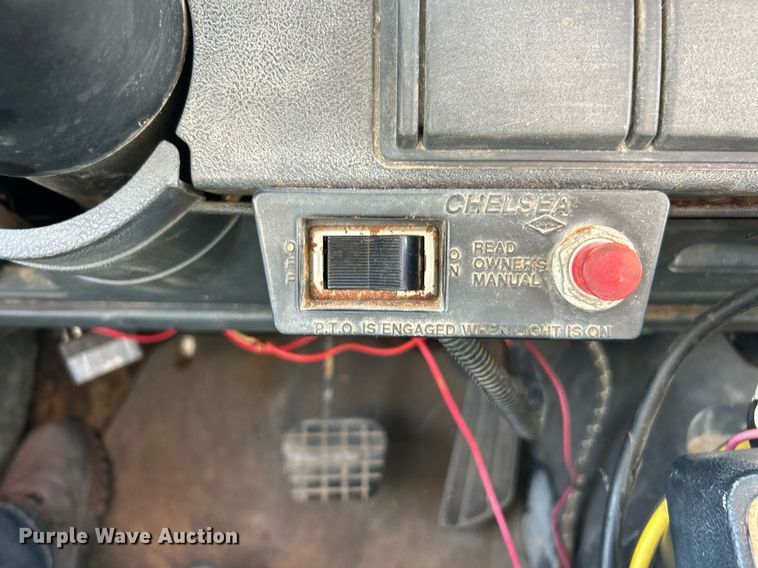 image for item EK2954 1999 GMC C6500 dump truck