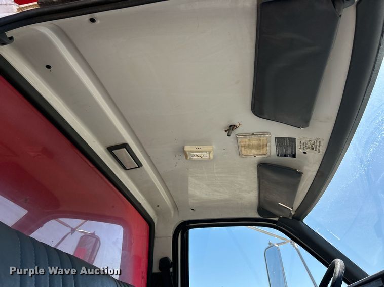 image for item EK2954 1999 GMC C6500 dump truck