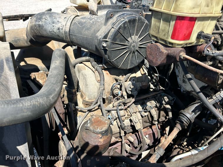 image for item EK2954 1999 GMC C6500 dump truck