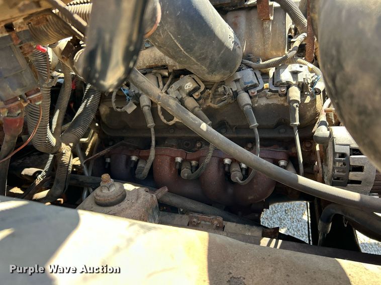 image for item EK2954 1999 GMC C6500 dump truck