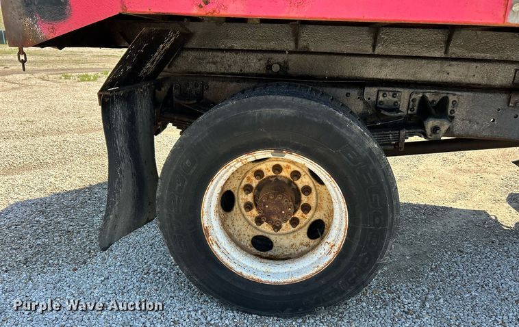 image for item EK2954 1999 GMC C6500 dump truck