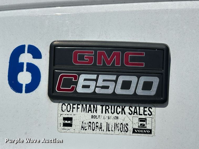 image for item EK2954 1999 GMC C6500 dump truck