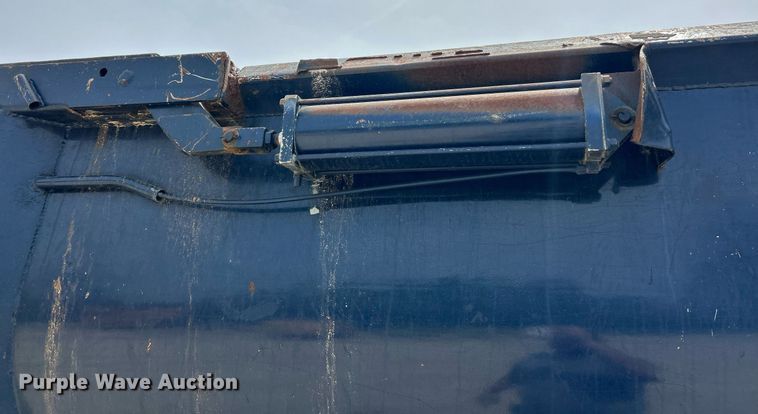 image for item EK2969 2007 Sterling  L8500 dump truck