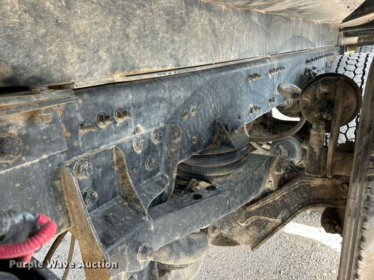 image for item EK2969 2007 Sterling  L8500 dump truck