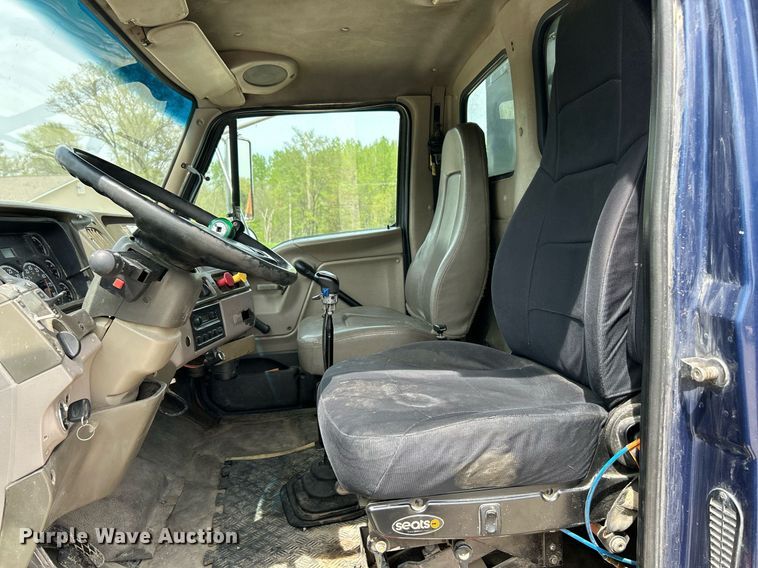 image for item EK2969 2007 Sterling  L8500 dump truck