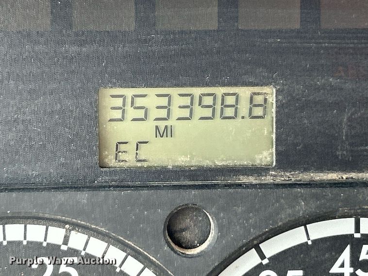 image for item EK2969 2007 Sterling  L8500 dump truck