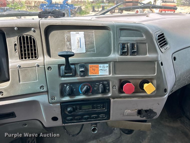 image for item EK2969 2007 Sterling  L8500 dump truck