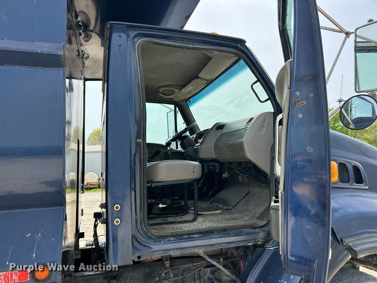 image for item EK2969 2007 Sterling  L8500 dump truck