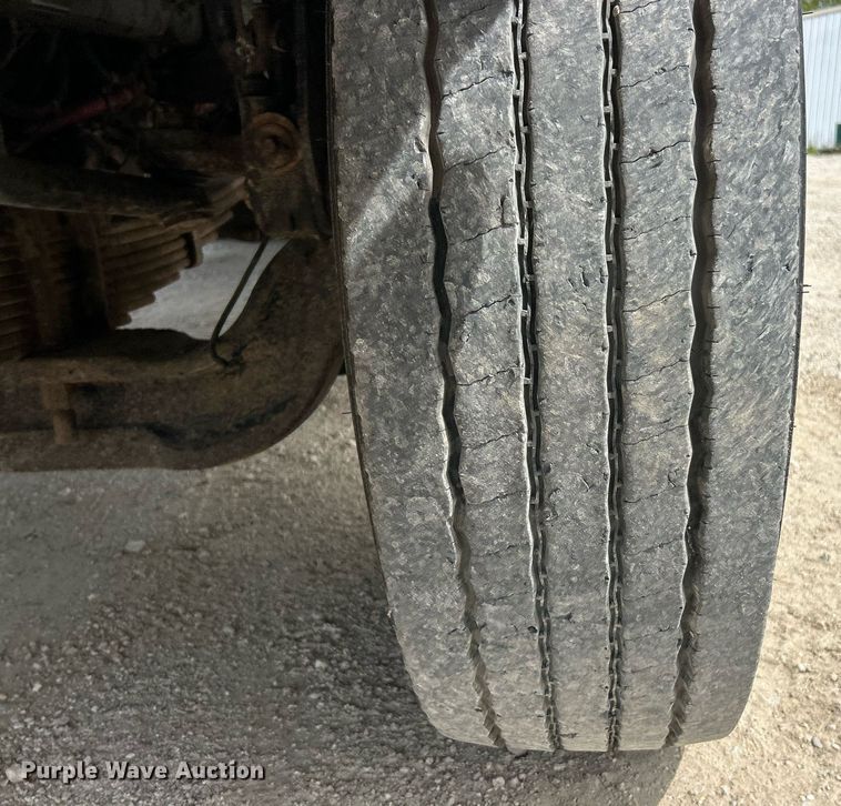 image for item EK2969 2007 Sterling  L8500 dump truck