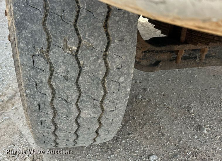 image for item EK2969 2007 Sterling  L8500 dump truck