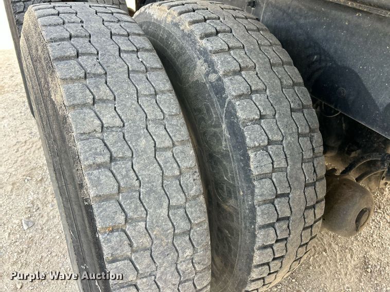 image for item EK2969 2007 Sterling  L8500 dump truck