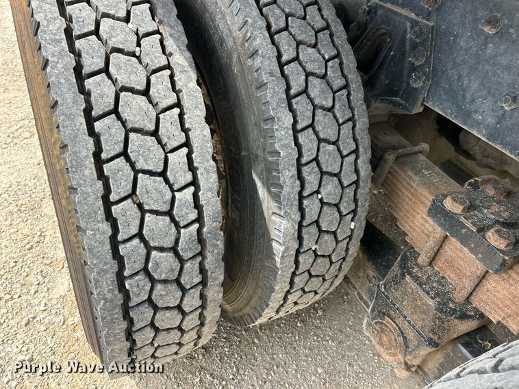 image for item EK2969 2007 Sterling  L8500 dump truck