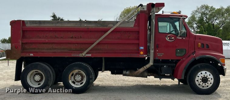 image for item EK2970 2003 Sterling L7500 dump truck