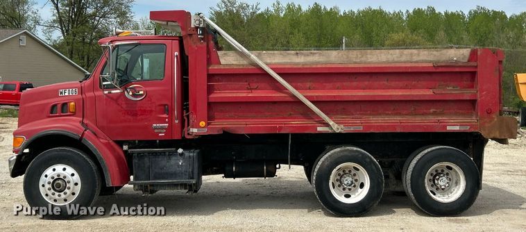 image for item EK2970 2003 Sterling L7500 dump truck