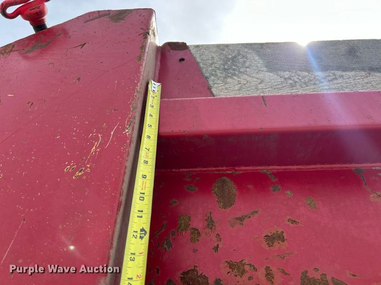 image for item EK2970 2003 Sterling L7500 dump truck