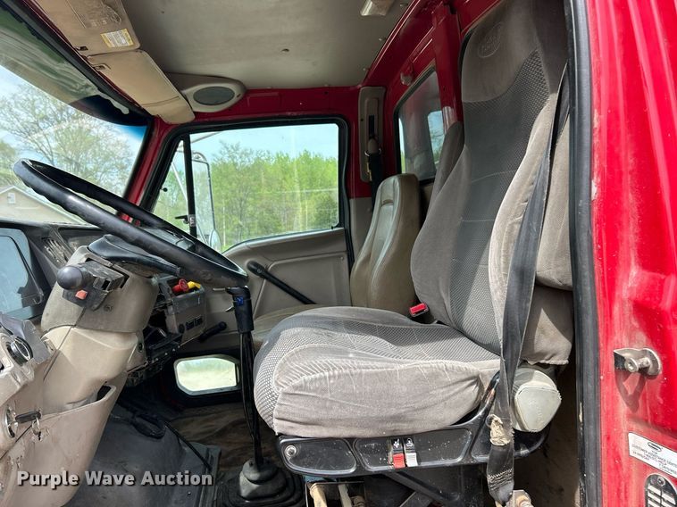 image for item EK2970 2003 Sterling L7500 dump truck