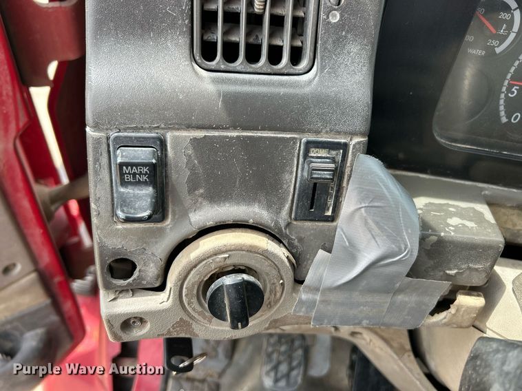 image for item EK2970 2003 Sterling L7500 dump truck