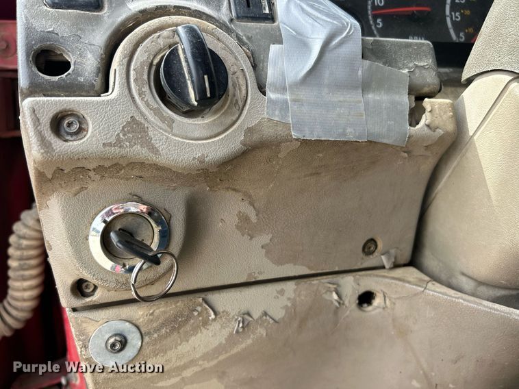 image for item EK2970 2003 Sterling L7500 dump truck