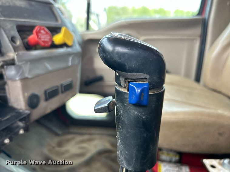 image for item EK2970 2003 Sterling L7500 dump truck