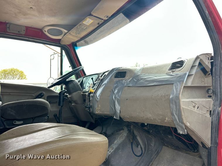 image for item EK2970 2003 Sterling L7500 dump truck