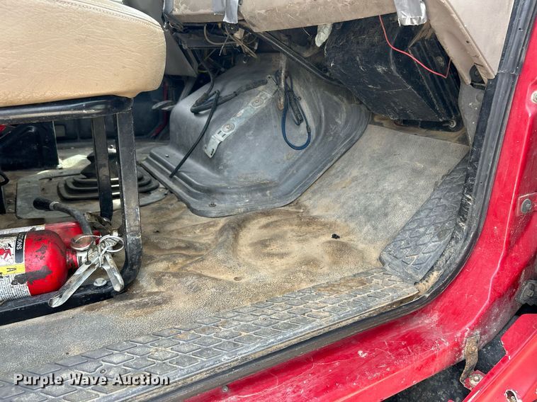 image for item EK2970 2003 Sterling L7500 dump truck