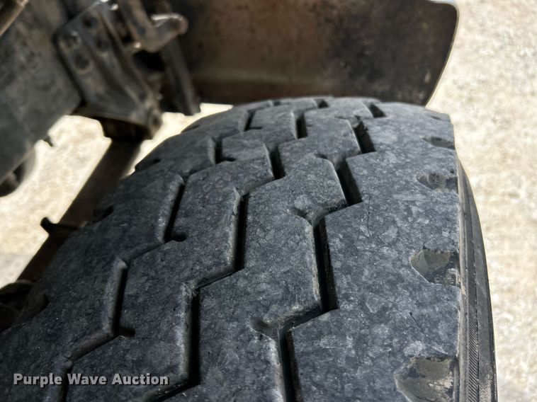 image for item EK2970 2003 Sterling L7500 dump truck