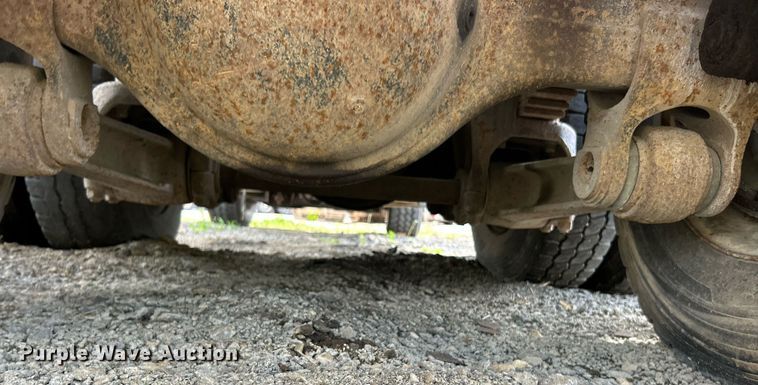 image for item EK2971 1993 Ford L8000 dump truck