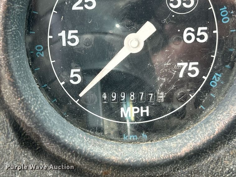 image for item EK2971 1993 Ford L8000 dump truck