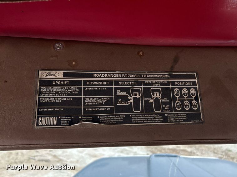 image for item EK2971 1993 Ford L8000 dump truck