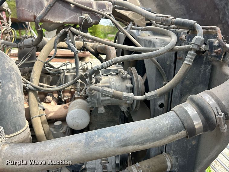 image for item EK2971 1993 Ford L8000 dump truck