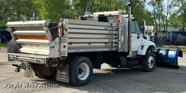 image for item EK2972 2010 International 7400 SFA dump truck