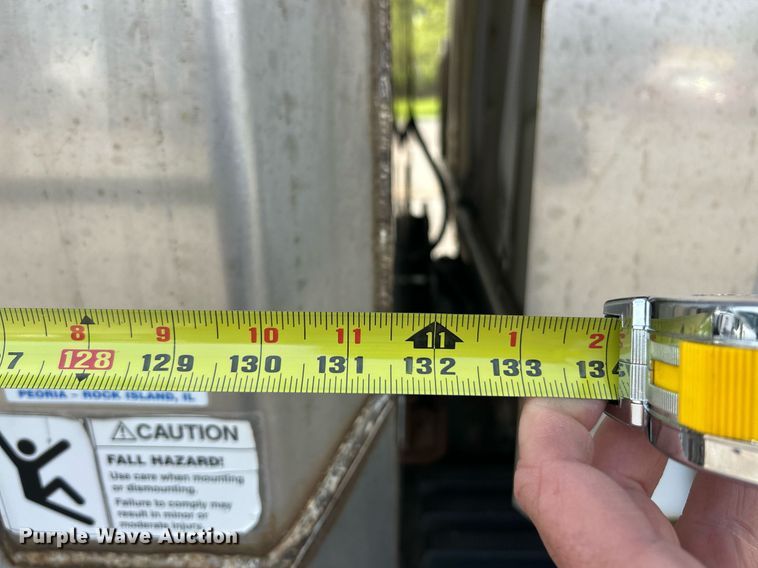 image for item EK2972 2010 International 7400 SFA dump truck