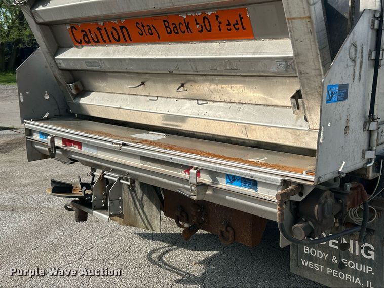 image for item EK2972 2010 International 7400 SFA dump truck