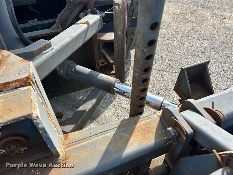 image for item EK2972 2010 International 7400 SFA dump truck